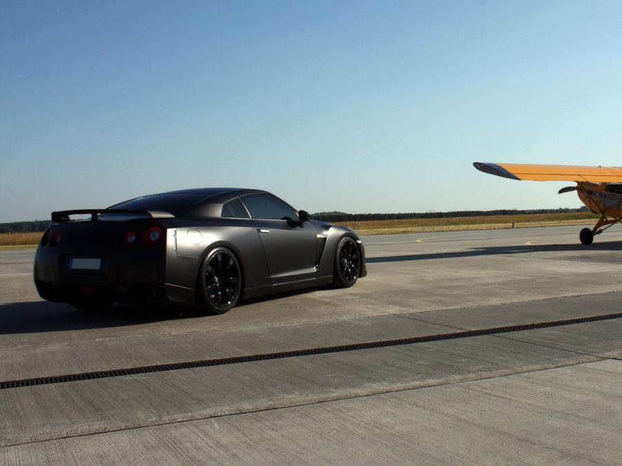  Nissan GT-R by AVUS Perfomance 2009 года  (фото 16 из 18)